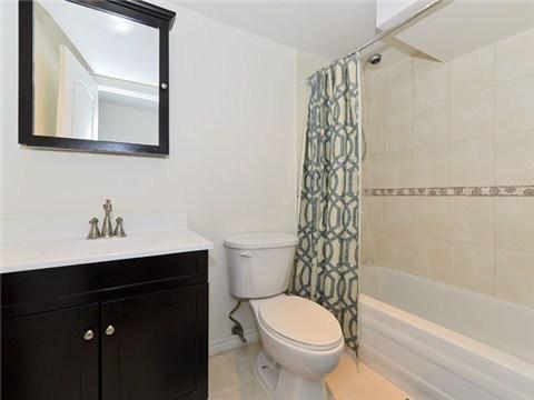 80a Coxwell Ave, Townhouse with 2 bedrooms, 2 bathrooms and 1 parking in Toronto ON | Image 2