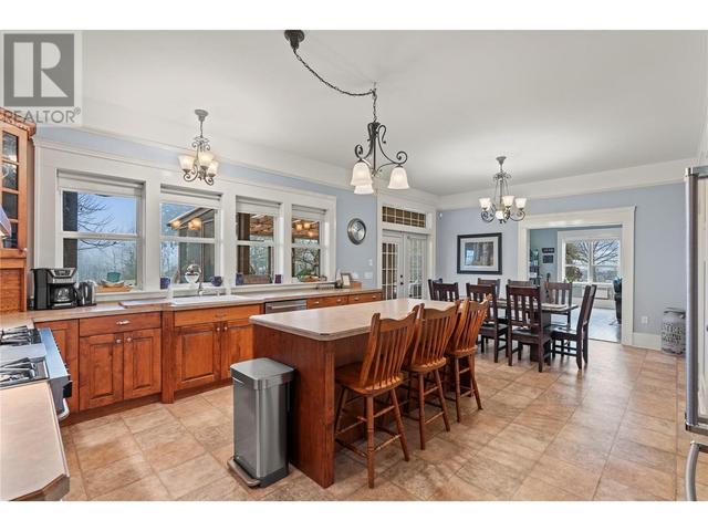 70 Waterside Road, Home with 5 bedrooms, 3 bathrooms and 20 parking in North Okanagan F BC | Image 27
