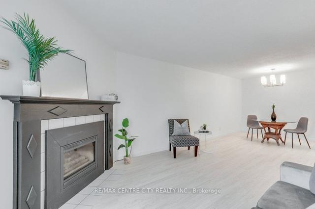 203 - 737 Deveron Cres, Condo with 2 bedrooms, 1 bathrooms and 1 parking in London ON | Image 8