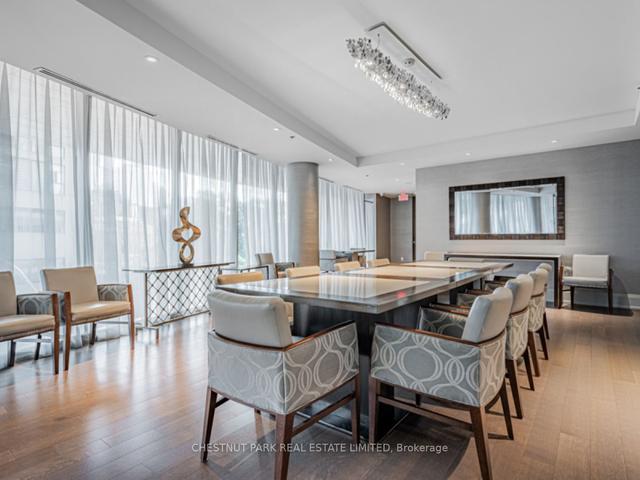1802 - 88 Davenport Rd, Condo with 2 bedrooms, 2 bathrooms and 1 parking in Toronto ON | Image 32