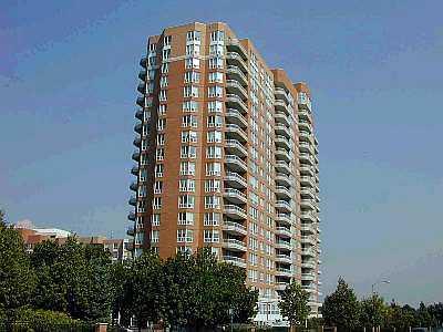 1505 - 410 Mclevin Ave, Condo with 1 bedrooms, 1 bathrooms and 1 parking in Toronto ON | Image 1