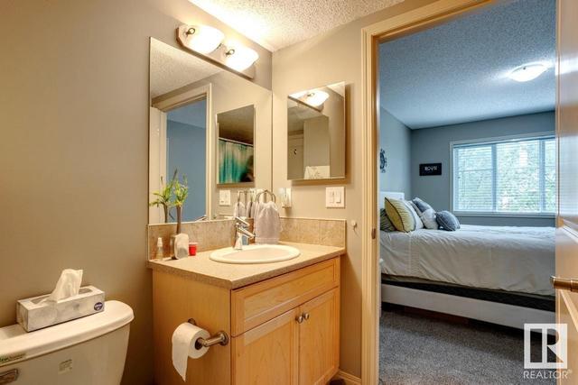305 - 1619 James Mowatt Tr Sw, Condo with 3 bedrooms, 2 bathrooms and 1 parking in Edmonton AB | Image 8