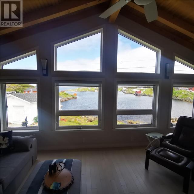 1 Skinner's Harbour Road, House detached with 2 bedrooms, 1 bathrooms and null parking in Change Islands NL | Image 29