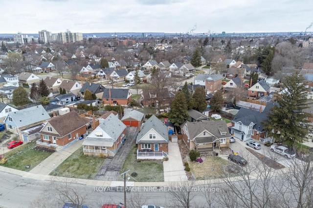 418 Parkdale Ave S, House detached with 3 bedrooms, 3 bathrooms and 3 parking in Hamilton ON | Image 28