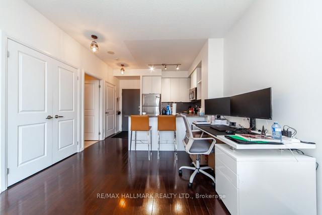 1516 - 35 Hayden St, Condo with 1 bedrooms, 1 bathrooms and 0 parking in Toronto ON | Image 39