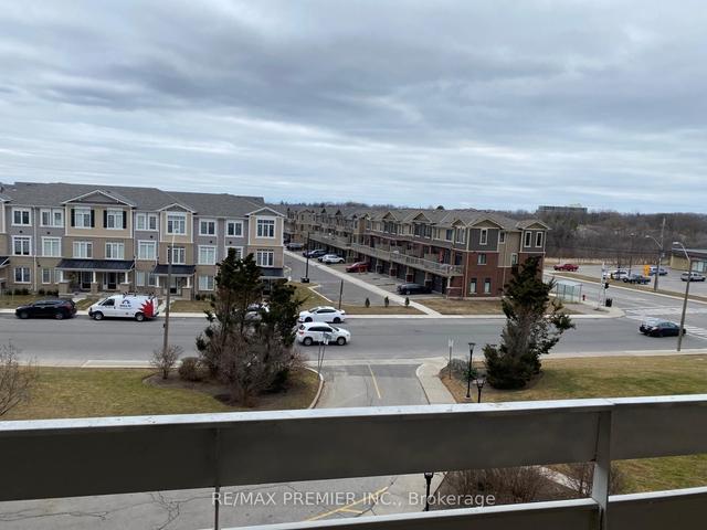 406 - 15 Albright Rd, Condo with 2 bedrooms, 1 bathrooms and 1 parking in Hamilton ON | Image 8