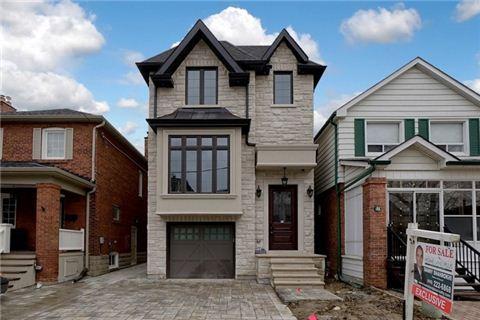37 Roslin Ave, House detached with 4 bedrooms, 4 bathrooms and 3 parking in Toronto ON | Image 1