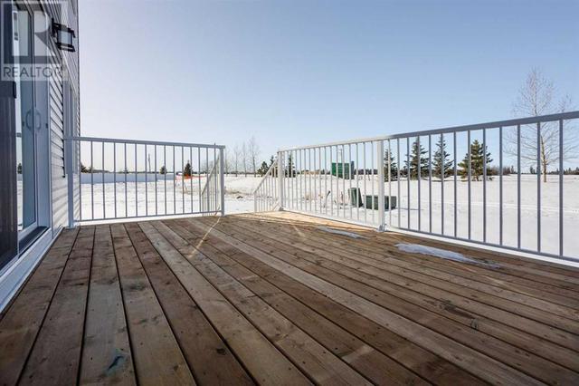 2 Vista Close, House detached with 3 bedrooms, 2 bathrooms and 2 parking in Blackfalds AB | Image 3