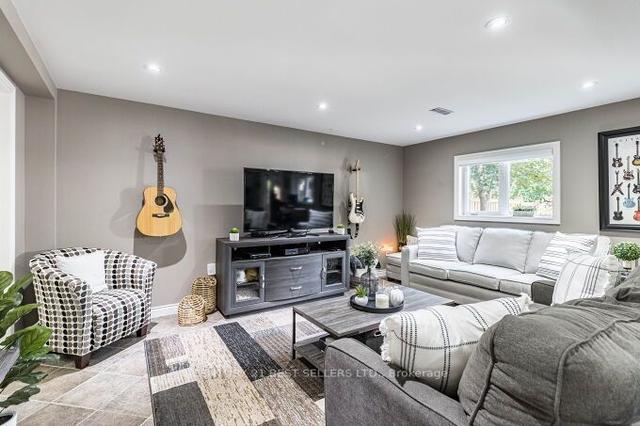 43 Gooderham Dr, House detached with 4 bedrooms, 4 bathrooms and 6 parking in Halton Hills ON | Image 25