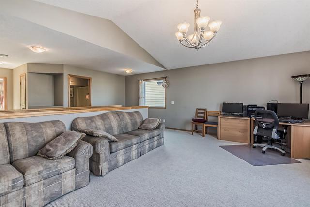 47 Panamount View Nw, House detached with 4 bedrooms, 3 bathrooms and 4 parking in Calgary AB | Image 25