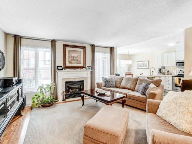 26 Muzzo Dr, Townhouse with 2 bedrooms, 2 bathrooms and 1 parking in Brampton ON | Image 6