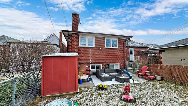 94 Belgravia Ave, House detached with 3 bedrooms, 2 bathrooms and 2 parking in Toronto ON | Image 32