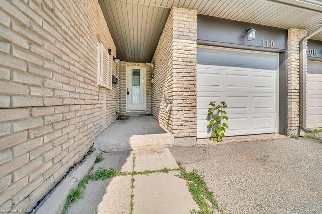 110 Elm Ridge Drive, House attached with 3 bedrooms, 1 bathrooms and 2 parking in Kitchener ON | Image 13