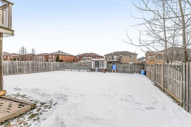 116 Sandringham Dr, House detached with 3 bedrooms, 2 bathrooms and 4 parking in Barrie ON | Image 17