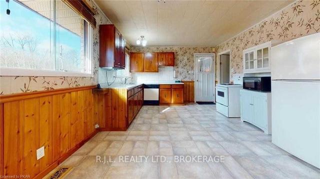 2540 County Rd 44 Rd, House detached with 2 bedrooms, 1 bathrooms and 5 parking in Havelock Belmont Methuen ON | Image 17