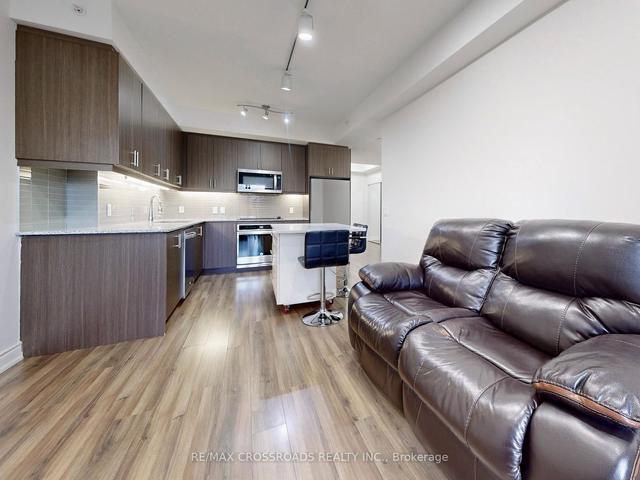 321 - 9618 Yonge St, Condo with 1 bedrooms, 1 bathrooms and 1 parking in Richmond Hill ON | Image 6