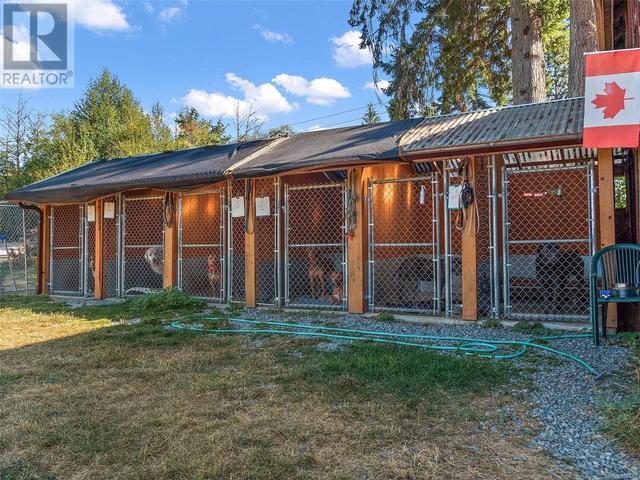 4990 Wilson Rd, House other with 2 bedrooms, 2 bathrooms and 4 parking in Cowichan Valley E BC | Image 31