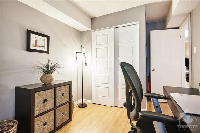 209 Woodfield Drive, Condo with 2 bedrooms, 2 bathrooms and 1 parking in Ottawa ON | Image 21