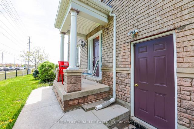32 Rivermere Crt N, House semidetached with 4 bedrooms, 4 bathrooms and 4 parking in Brampton ON | Image 20