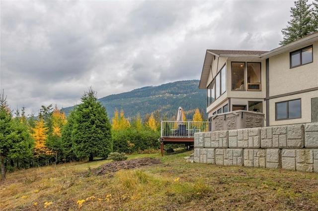 92 Davy Road, House detached with 3 bedrooms, 4 bathrooms and 9 parking in North Okanagan F BC | Image 47