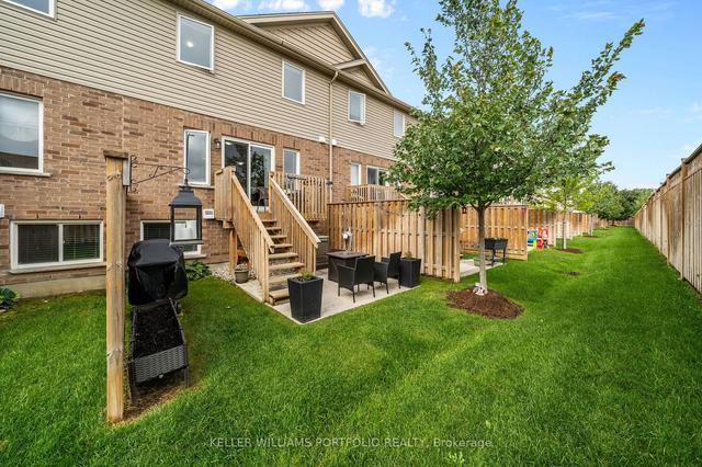80 - 67 Westminster Cres, Townhouse with 3 bedrooms, 4 bathrooms and 2 parking in Centre Wellington ON | Image 20