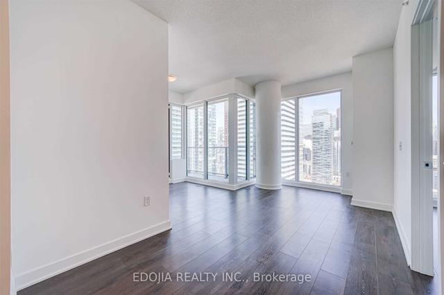 3508 - 125 Blue Jays Way, Condo with 2 bedrooms, 2 bathrooms and 1 parking in Toronto ON | Image 5