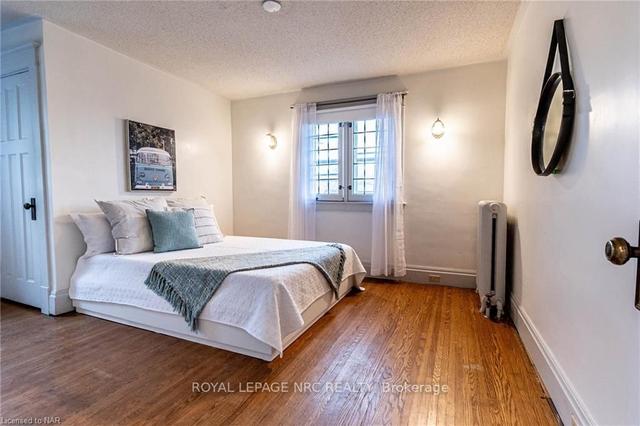 23 Glenridge Ave, House detached with 3 bedrooms, 1 bathrooms and 6 parking in St. Catharines ON | Image 16
