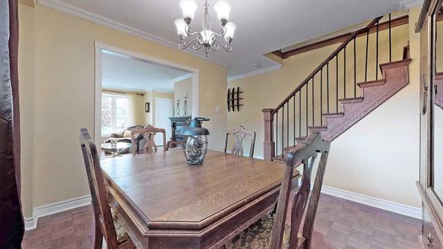 1574 Alwin Circ, House attached with 3 bedrooms, 2 bathrooms and 3 parking in Pickering ON | Image 39