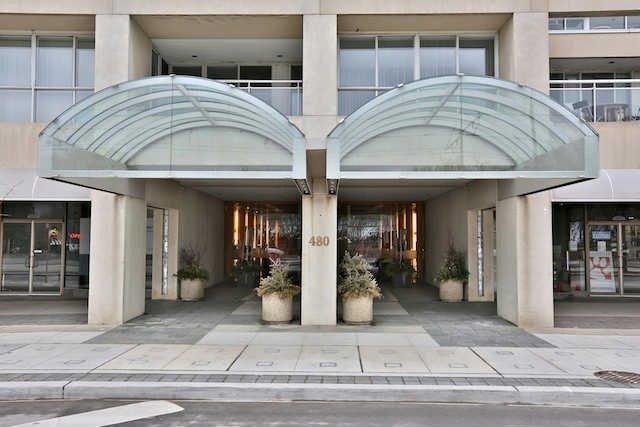 1001 - 480 Queens Quay W, Condo with 1 bedrooms, 2 bathrooms and 1 parking in Toronto ON | Image 2