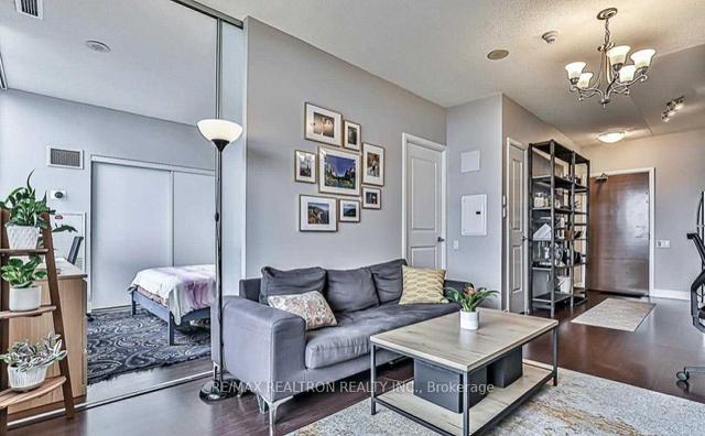 2208 - 23 Sheppard Ave E, Condo with 1 bedrooms, 1 bathrooms and 0 parking in Toronto ON | Image 3