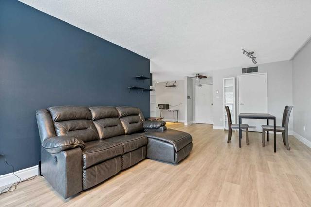 311 - 126 Bell Farm Rd, Condo with 1 bedrooms, 1 bathrooms and 1 parking in Barrie ON | Image 10