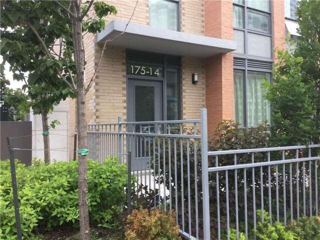 Th14 - 175 Bonis Ave, Townhouse with 3 bedrooms, 3 bathrooms and 1 parking in Toronto ON | Image 2