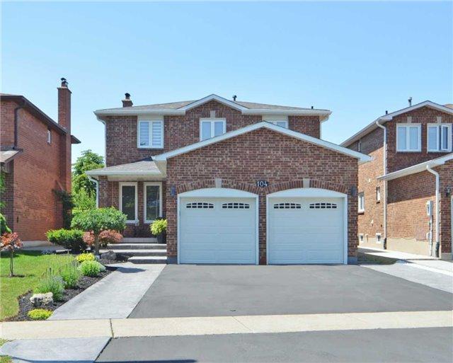 104 Ridgefield Cres, House detached with 4 bedrooms, 4 bathrooms and 4 parking in Vaughan ON | Image 1