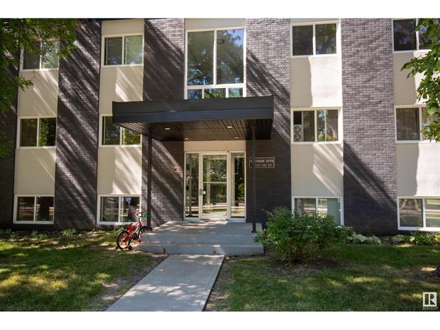 205 - 10720 127 St Nw, Condo with 2 bedrooms, 1 bathrooms and null parking in Edmonton AB | Card Image