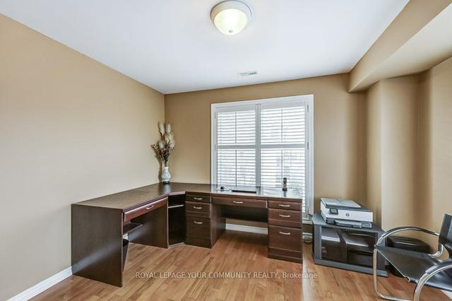 1 Humphrey Gate, House attached with 4 bedrooms, 3 bathrooms and 3 parking in Toronto ON | Image 11
