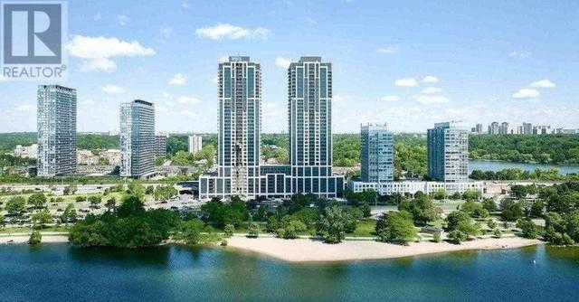 4208 - 1926 Lakeshore Boulevard, Condo with 2 bedrooms, 2 bathrooms and 1 parking in Toronto ON | Image 2