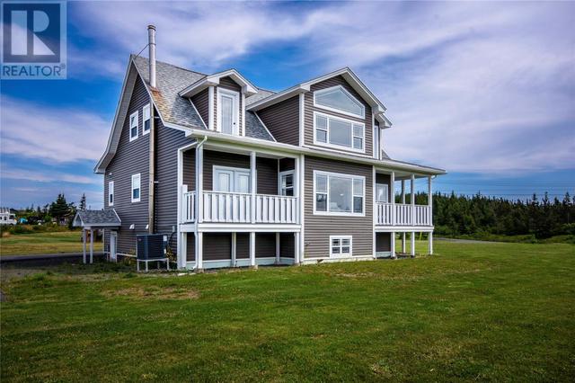 165 Ridge Road, House detached with 3 bedrooms, 2 bathrooms and null parking in Spaniard's Bay NL | Image 2