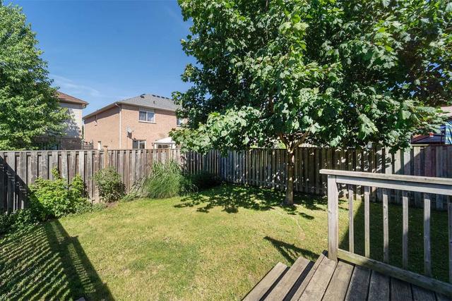 331 Pettigrew Tr, House semidetached with 3 bedrooms, 3 bathrooms and 2 parking in Milton ON | Image 29