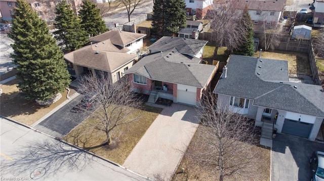 291 White Rock Crescent, House detached with 3 bedrooms, 2 bathrooms and 5 parking in Waterloo ON | Image 11