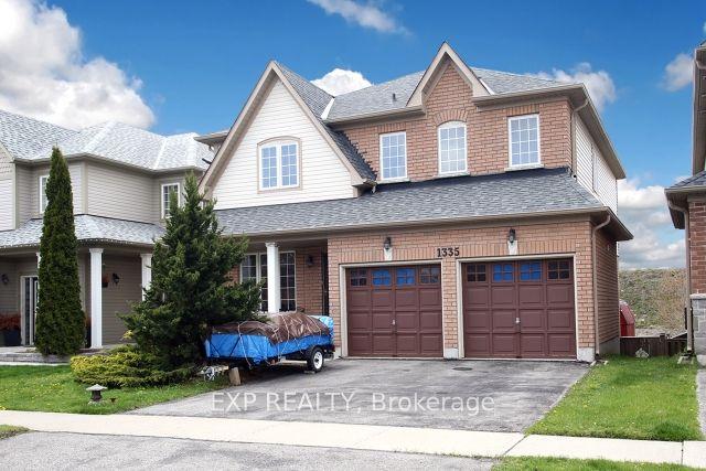 1335 Langley Circ, House detached with 4 bedrooms, 3 bathrooms and 4 parking in Oshawa ON | Image 12