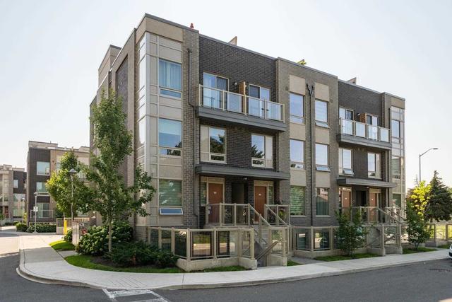 101 - 3 Applewood Lane, Townhouse with 2 bedrooms, 1 bathrooms and 1 parking in Toronto ON | Image 1
