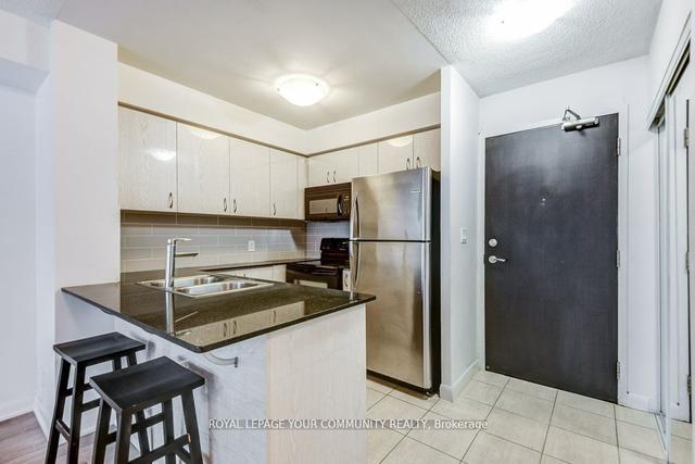 211 - 5793 Yonge St, Condo with 1 bedrooms, 1 bathrooms and 0 parking in Toronto ON | Image 3