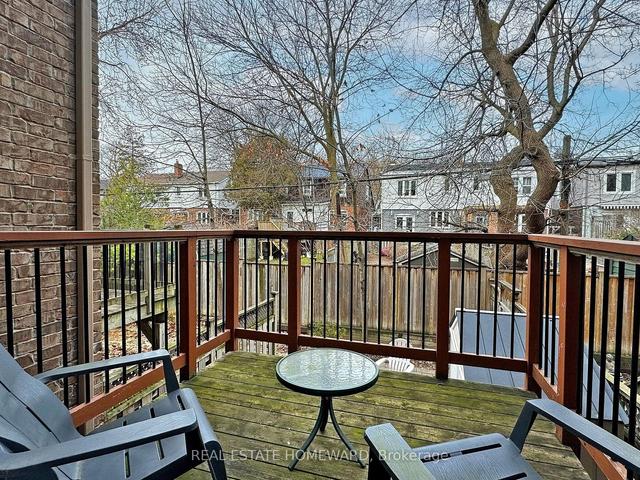 22 Oliver Mews, House attached with 3 bedrooms, 4 bathrooms and 2 parking in Toronto ON | Image 19