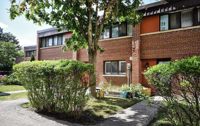 2 - 347 Driftwood Ave, Townhouse with 3 bedrooms, 2 bathrooms and 2 parking in Toronto ON | Image 19
