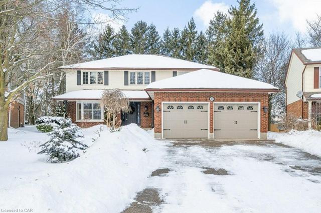 403 Barrington Lane, House detached with 5 bedrooms, 3 bathrooms and 6 parking in Waterloo ON | Image 2