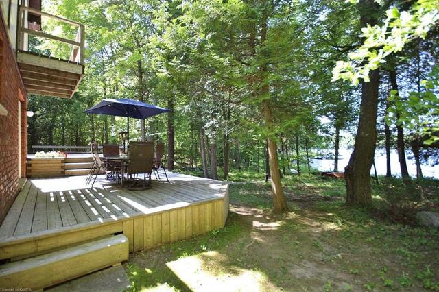 6541 Salmon Lake Road, House detached with 4 bedrooms, 2 bathrooms and null parking in South Frontenac ON | Image 24