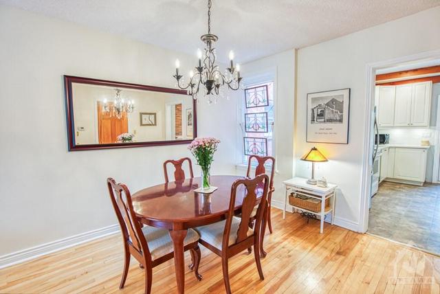 43 Strathcona Avenue, Townhouse with 3 bedrooms, 2 bathrooms and 1 parking in Ottawa ON | Image 7