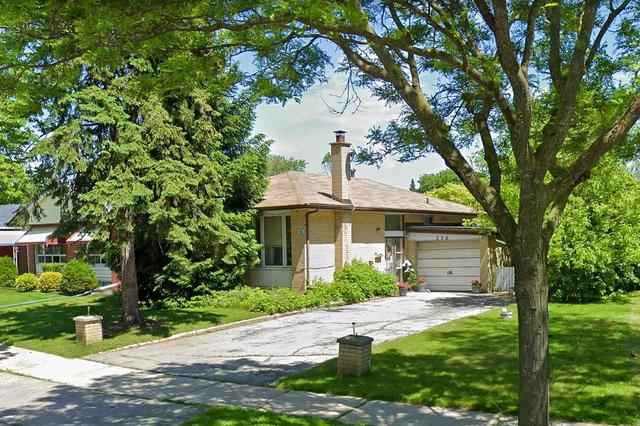 236 Thistle Down Blvd, House detached with 3 bedrooms, 2 bathrooms and 4 parking in Toronto ON | Image 1