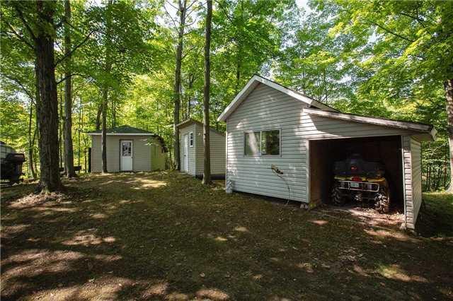 3873 Hideaway Lane, House detached with 3 bedrooms, 2 bathrooms and 10 parking in South Frontenac ON | Image 4