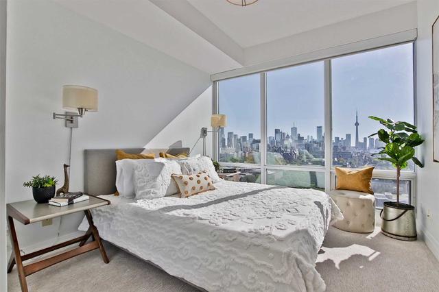 1702 - 1 Bedford Rd, Condo with 2 bedrooms, 3 bathrooms and 1 parking in Toronto ON | Image 28